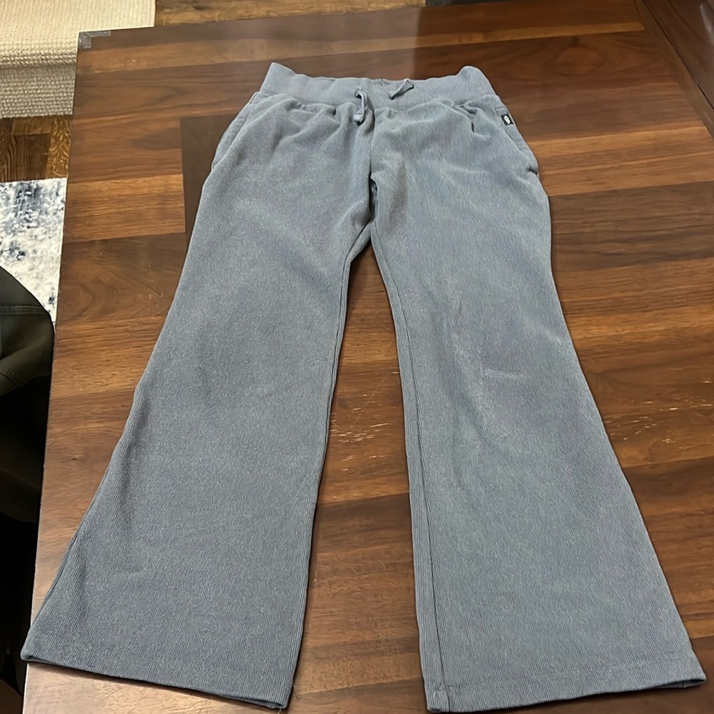 Girls Abercrombie gray flare pants